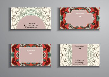 kartvizit ve kartvizit büyük ayarlayın. Çiçek mandala desen 