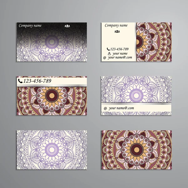 Carte de visite et carte de visite grand ensemble. Mandala floral motif — Image vectorielle