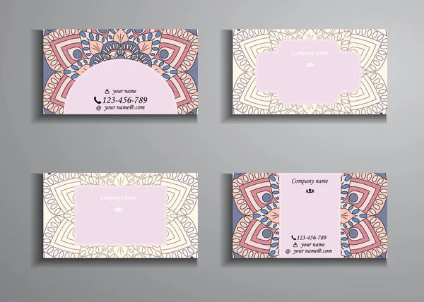 Cartão de visita e cartão de visita grande conjunto. Padrão de mandala floral — Vetor de Stock