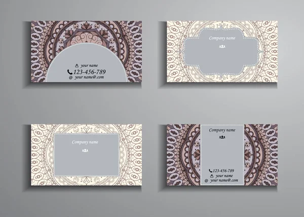 Visitenkarte und Visitenkarte Big Set. Florales Mandala-Muster — Stockvektor
