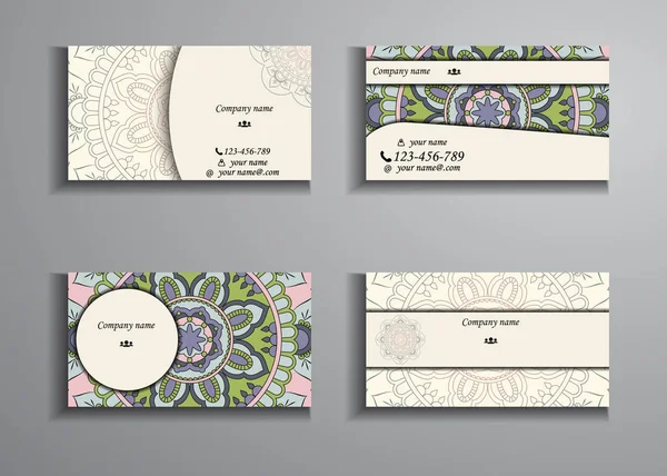 Tarjeta de visita y tarjeta de visita gran conjunto. Patrón de mandala floral — Archivo Imágenes Vectoriales