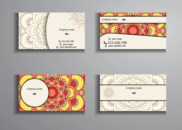 名刺、ビジネス カードの大きなセット。花曼荼羅のパターン — ストックベクタ