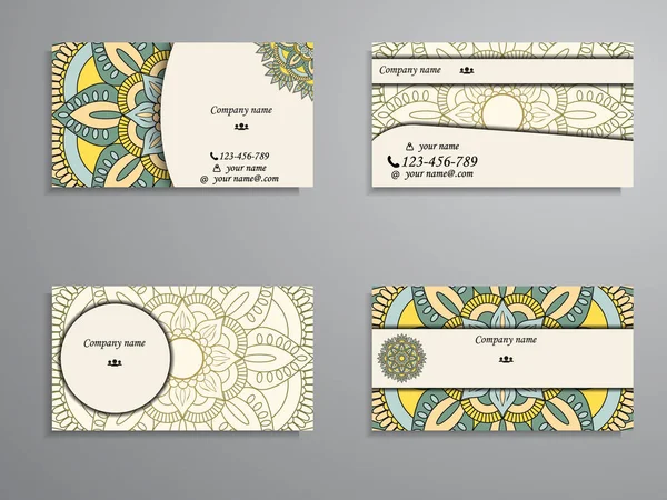Tarjeta de visita y tarjeta de visita gran conjunto. Patrón de mandala floral — Vector de stock