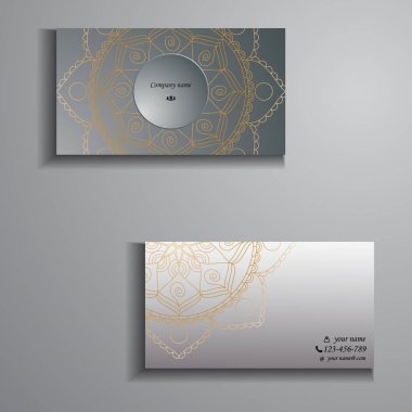 kartvizit ve kartvizit büyük ayarlayın. Çiçek mandala desen 