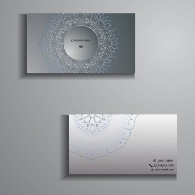 kartvizit ve kartvizit büyük ayarlayın. Çiçek mandala desen 