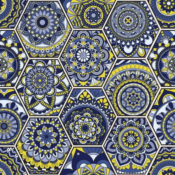Azulejo oriental de lujo patrón sin costura. Patchwork floral colorido — Vector de stock