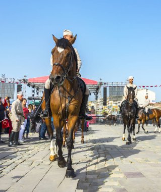 9 Eylül 2017, İzmir, İzmir, İzmir, Türkiye, İzmir 'in kurtuluşu kutlamalarında eski atlı askerleri canlandırdı.