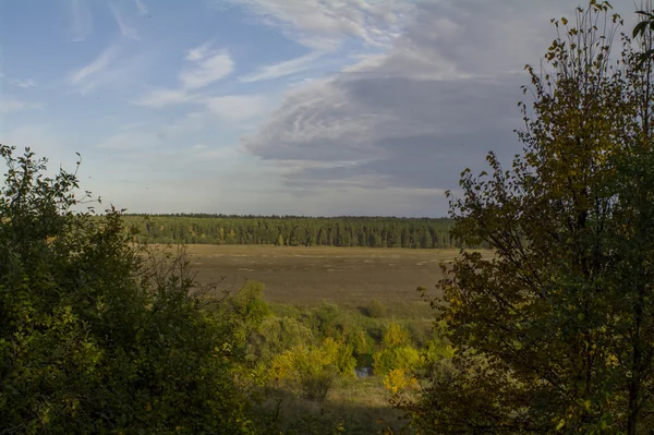 Tula regio, de rivier de Oka en de velden rondom — Stockfoto