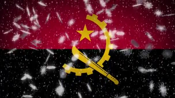 Angola flagga fallande snö loopable, nyår och jul bakgrund, loop — Stockvideo