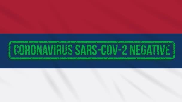 Sérvia balançando bandeira com selo verde da liberdade de coronavírus, loop — Vídeo de Stock