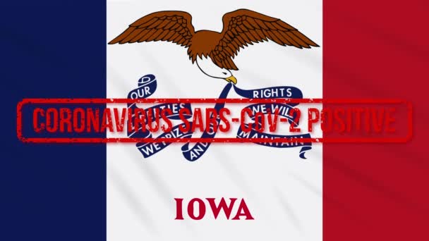 Iowa Bandiera ondeggiante di stato degli Stati Uniti con risposta positiva a COVID-19, loop — Video Stock