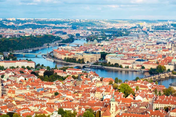 Aerial view of Charles Bridge over Vltava river and Old city fro — Stock Photo, Image