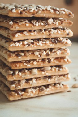 Ayçiçeği tohumları ile kırık