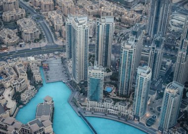 Dubai şehir yüksek noktadan güzel görünüm