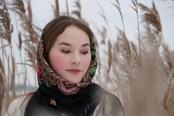 Portrait Girl White Sweater Openwork Shawl Background Nature — Stock Photo, Image