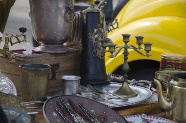 Antik metal eşyalar