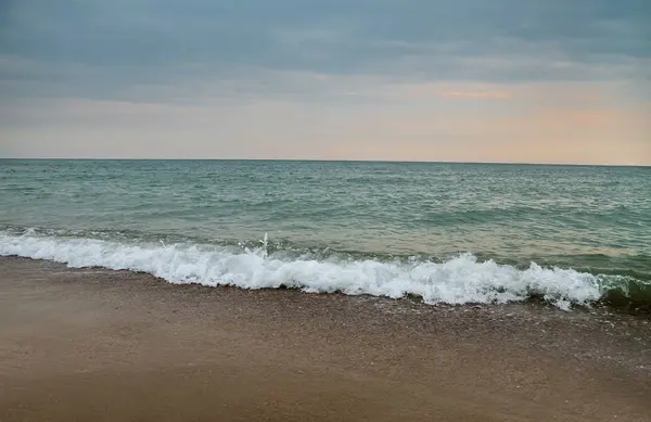 Abendliches Ufer des Schwarzen Meeres — Stockfoto