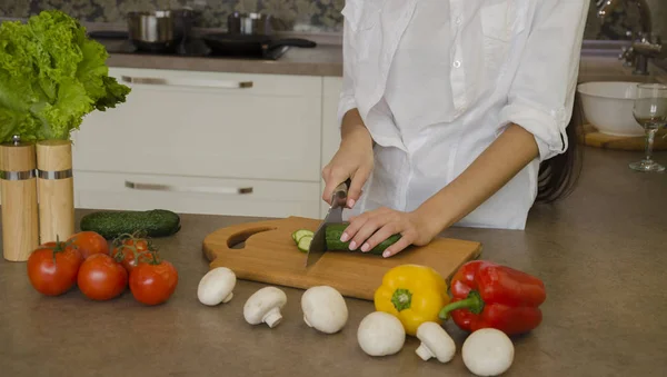 Cuisine salade de légumes — Photo