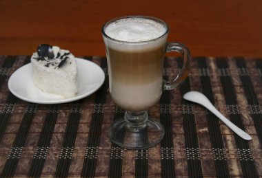 kapuçino güzel bir cam