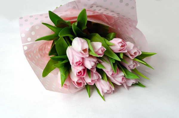 Όμορφο μπουκέτο με τουλίπες ροζ — Φωτογραφία Αρχείου