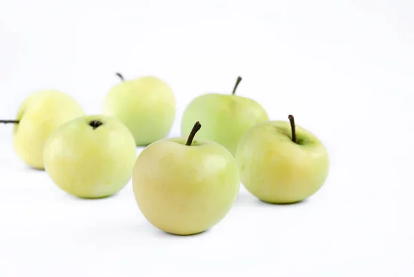 Fruit of apple tree, yellow, isolated on white background — Stock Photo, Image