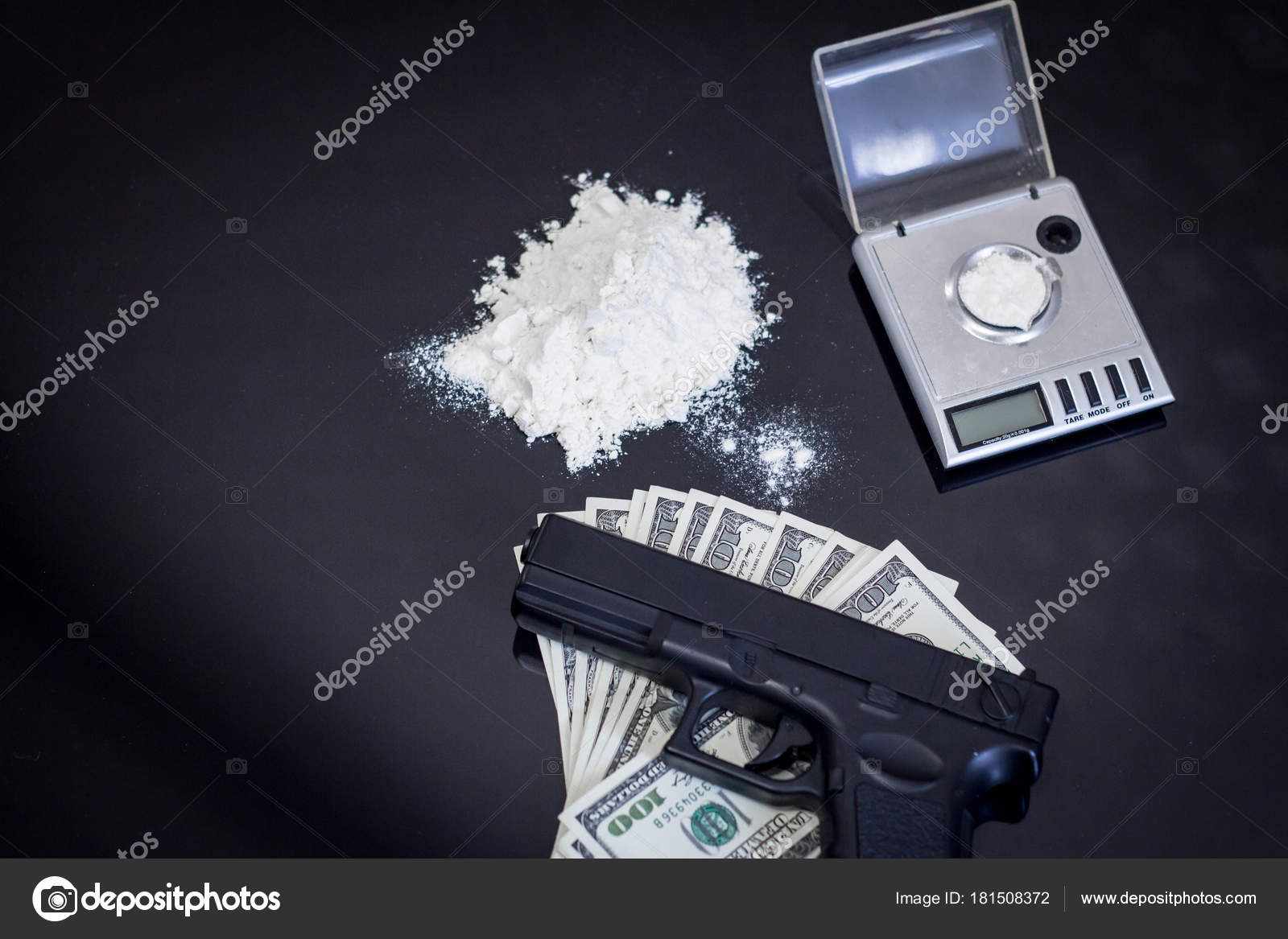 Criminal Concept Cocain Powder Black Table Cocaine Drug Powder Stock Photo  by ©serejkakovalev 181508372