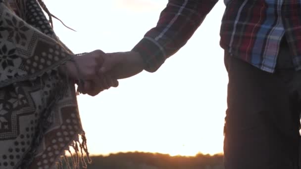 Young Happy Couple Lovers Hiking River Summer Time Beautiful Sunset — Stok video