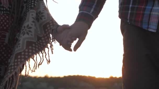 Young Happy Couple Lovers Hiking River Summer Time Beautiful Sunset — Stock Video