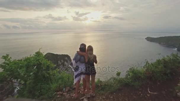 Bali Endonezya kumsalda saklı cennet — Stok video