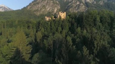 castle Hohenschwangau denilen Bavyera Alpleri'nde