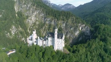 castle Neuschwanstein adlı Bavyera Alpleri'nde