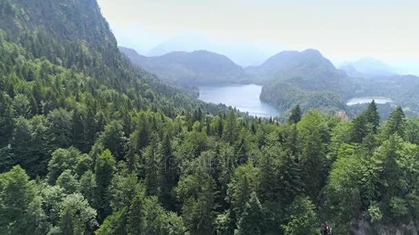 Hermoso lago en los Alpes bávaros en Alemania — Vídeos de Stock