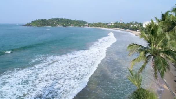 Riprese Aeree Della Spiaggia Mirissa Nello Sri Lanka Filmati Rallentatore — Video Stock
