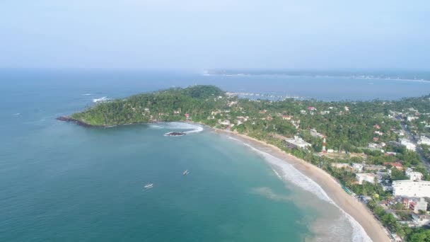 Luchtfoto Beelden Van Het Strand Mirissa Sri Lanka Slowmotion Beelden — Stockvideo