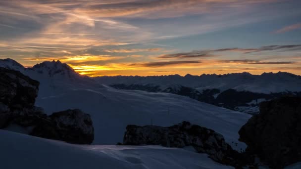 Χειμερινά Βουνά Στην Ανατολή Του Ηλίου Timelapse — Αρχείο Βίντεο