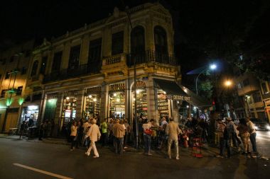 Geleneksel Portekizce tarafından kurulan Bar Carioca cul parçasıdır