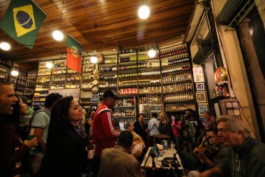 Geleneksel Portekizce tarafından kurulan Bar Carioca cul parçasıdır