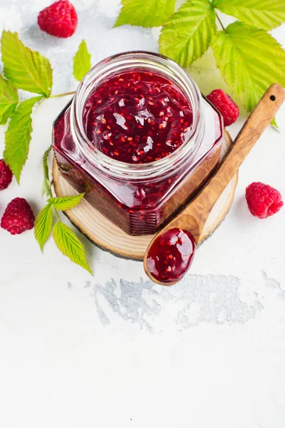 Ahududu reçeli ve ahududu