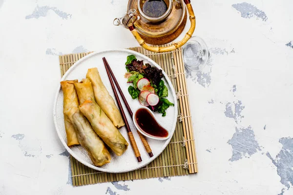Fried spring rolls sebze ile