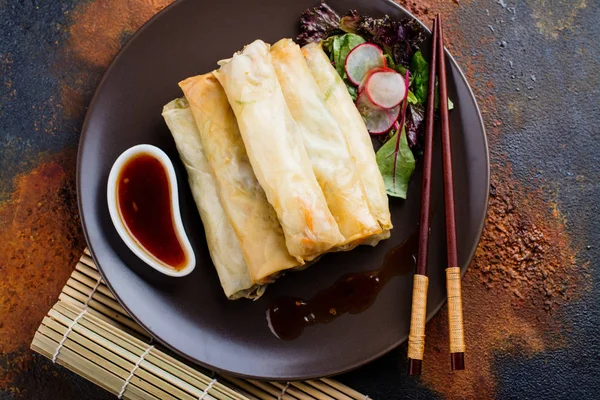 Fried spring rolls sebze ile