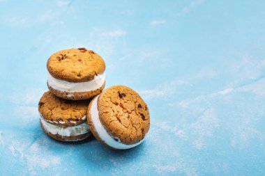 Damla çikolatalı kurabiye