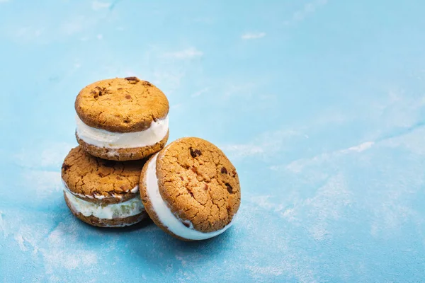 Damla çikolatalı kurabiye