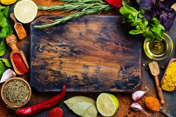 Çeşitli otlar ve baharatlar