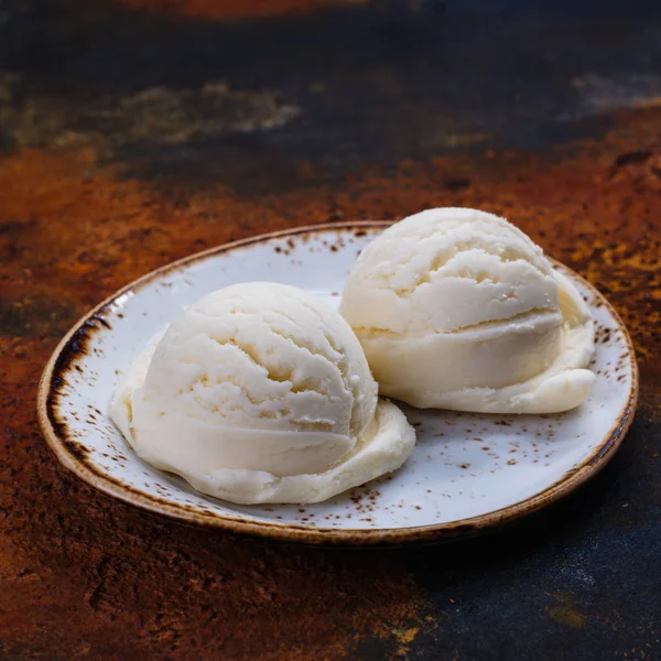 Helado de vainilla — Foto de Stock