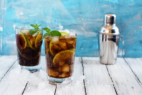 Cuba Libre kokteyller