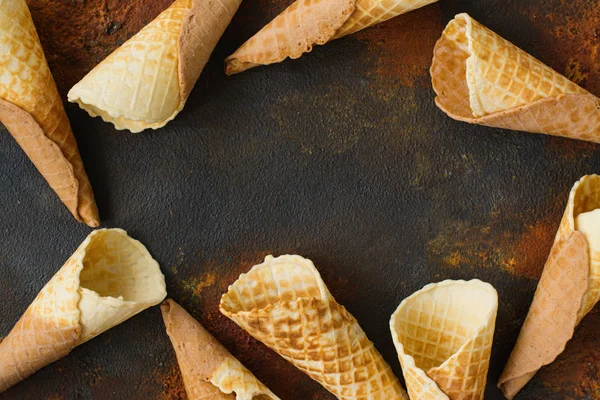 Cones de waffle vazios — Fotografia de Stock