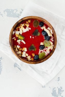 Kahvaltı smoothie kase 