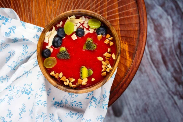 Kahvaltı smoothie kase 