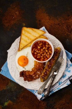 geleneksel İngiliz kahvaltısı 