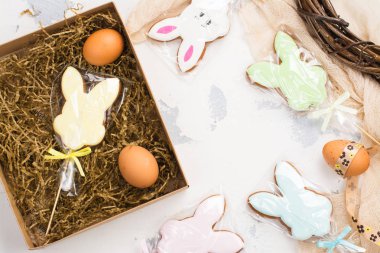 Gingerbread Paskalya tavşanları çerezleri